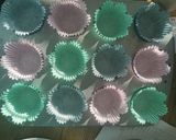 A picture of step 4 of Cupcakes.
