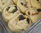 Foto del paso 3 de la receta: Rolls Pan Dulce Navideño y Mini Pan Dulce Con Chips De Chocolate 🎄⭐🤗