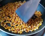 चटपटी मसाला कॉर्न (Chatpati masala corn recipe in Hindi) रेसिपी चरण 2 फोटो