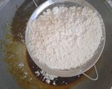 Foto langkah ke 5 dari resep 258. Bolu Karamel / Sarang Semut.