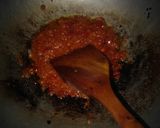 A picture of step 3 of Sambal terong.