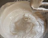 Foto langkah ke 2 dari resep Bolu Kukus Mekar (mekar sempurna).