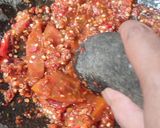 Foto langkah ke 3 dari resep Sambal Dadak ala warung Sunda.