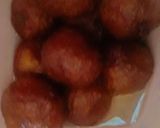 A picture of step 3 of Bread gulab jamun.