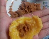 Foto langkah ke 3 dari resep Jemblem (Bola" singkong) Simple✓.