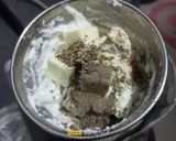 A picture of step 4 of Herb Garlic Cheese Spread.