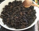 Foto del paso 1 de la receta: Salsa de champiñones maduros y soja -vegetariana