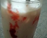 Foto langkah ke 4 dari resep Korean milk strawberry.