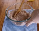 A picture of step 2 of Double Chocolate Muffins.