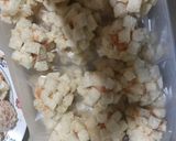 Foto langkah ke 3 dari resep Bola udang roti tawar.