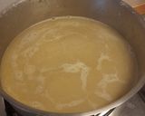 A picture of step 3 of Chicory and apple soup with croutons.