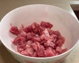 Foto del paso 1 de la receta Arroz con carne de cerdo en adobo
