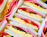 A picture of step 6 of Vegetable Ham Egg Sandwiches.