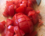 Foto del paso 5 de la receta: Tomate Relleno de Cuscús al pesto de perejil y Almendra