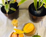 A picture of step 3 of Mango popsicles.