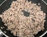 Hình bước làm 2 của món Canh xà lách xoong nấu thịt băm