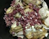Foto del paso 2 de la receta Codornices con jamón y verduras en cocotte al vino blanco