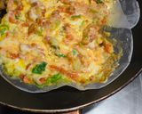 Foto langkah ke 3 dari resep Bánh Tráng Nướng (Vietnamese Pizza / Quesadilla).