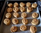 Sütőtükpürés almaszószós fahéjas csiga recept fázis 8 fotója