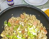 Foto langkah ke 5 dari resep Nasi Goreng Minyak Wijen.
