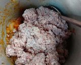A picture of step 2 of Mutton mince do pyaza.