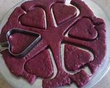 बीटरूट मठरी (beetroot mathri recipe in Hindi) रेसिपी चरण 4 फोटो