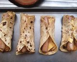 A picture of step 4 of Veggie Wraps.
