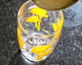 A picture of step 1 of Quick Lemon juice.