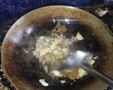 Foto langkah ke 2 dari resep 3. Telur Masak Kecap.