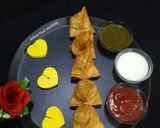 A picture of step 2 of Samosa.