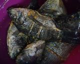 Foto langkah ke 2 dari resep Ikan Nila Goreng.