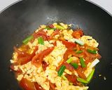 Foto langkah ke 5 dari resep Tumis tomat dan telur.