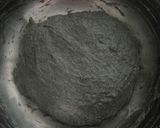 Foto langkah ke 1 dari resep Charcoal Wijen Chili Flakes Cheese Sourdough Bread (Open Bake Method).