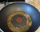 A picture of step 2 of Cauliflower and potato curry.