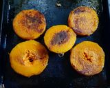 Foto del paso 3 de la receta: Zapallo en rodajas a la chapa