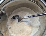 Une image de l'étape 2 de °Beignets de courgettes au parmesan°.