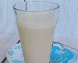 Foto langkah ke 3 dari resep Easy Banana Smoothies with Yogurt.