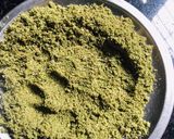 A picture of step 1 of Moringa + agathe spinach soup.