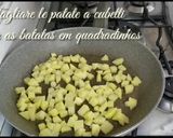 Foto do passo 1 de Fritada de batata e Abobrinha