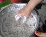 Foto langkah ke 2 dari resep Kue kembang seruni.