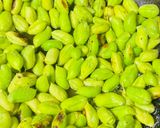 A picture of step 1 of Roasted green peas (Hari boot).