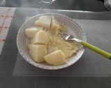 A picture of step 2 of Carmelita-Style Stuffed Potato and Yuca Patties.