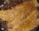 Foto del paso 4 de la receta: Milanesas de merluza con puré