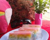 Foto langkah ke 8 dari resep Es rainbow cake.