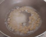 A picture of step 1 of Chickpeas,spinach and potato fritters.