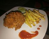 Foto langkah ke 5 dari resep Fried chicken with French fries super gampang.