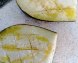 Foto del paso 3 de la receta: Tosta de melva con pimientos y berenjena