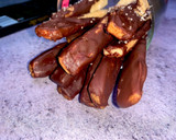 சாக்லேட் பாக்கி குச்சிகள் / chocolate pocky sticks ரெசிபி ஸ்டேப் 5 புகைப்படம்