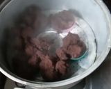 Foto langkah ke 3 dari resep Bolu Kukus Coklat (Tanpa Timbangan, Tanpa Mixer, Tanpa Soda).