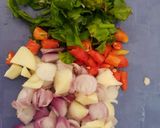 Foto langkah ke 1 dari resep Tumis tauge sawi.